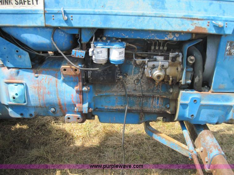 image for item 4025 Ford 5900 tractor