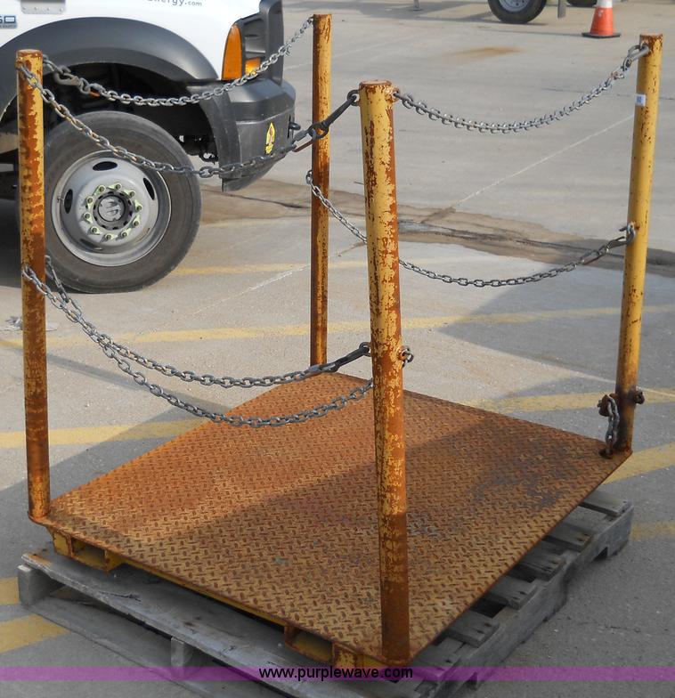 image for item 5018 Four post forklift platform