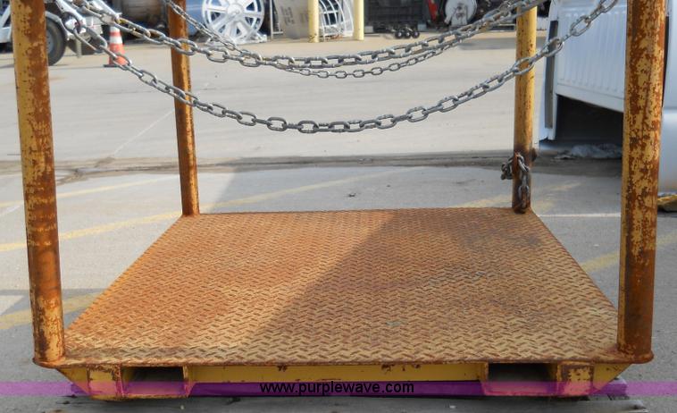 image for item 5018 Four post forklift platform