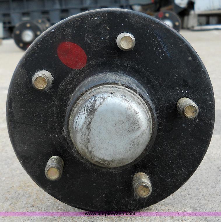 image for item 5037 Axle