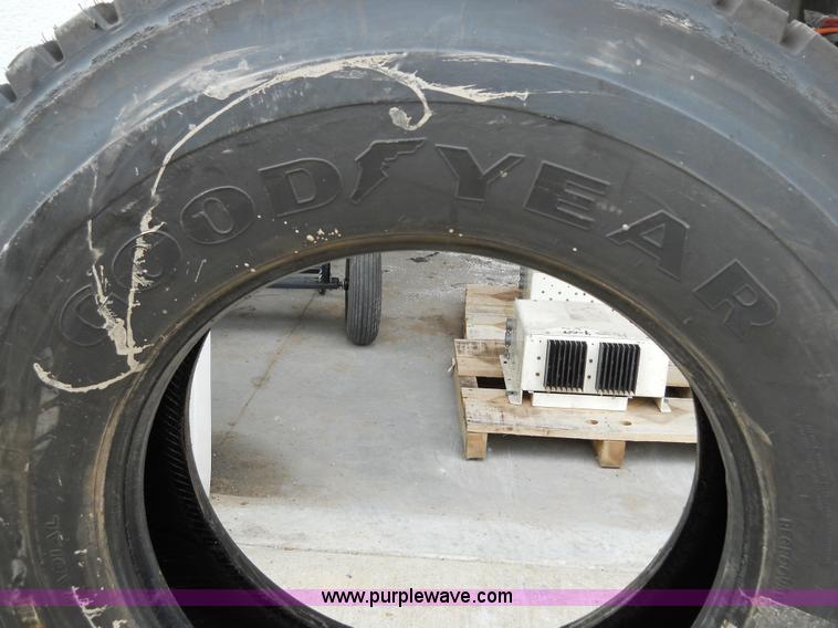 image for item 5040 Goodyear tire