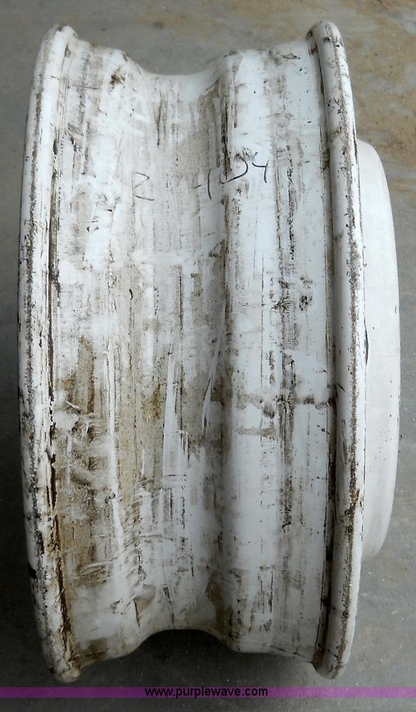 image for item 5045 Budd wheel