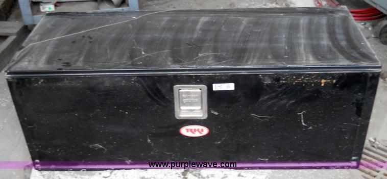 image for item 5046 Black tool box