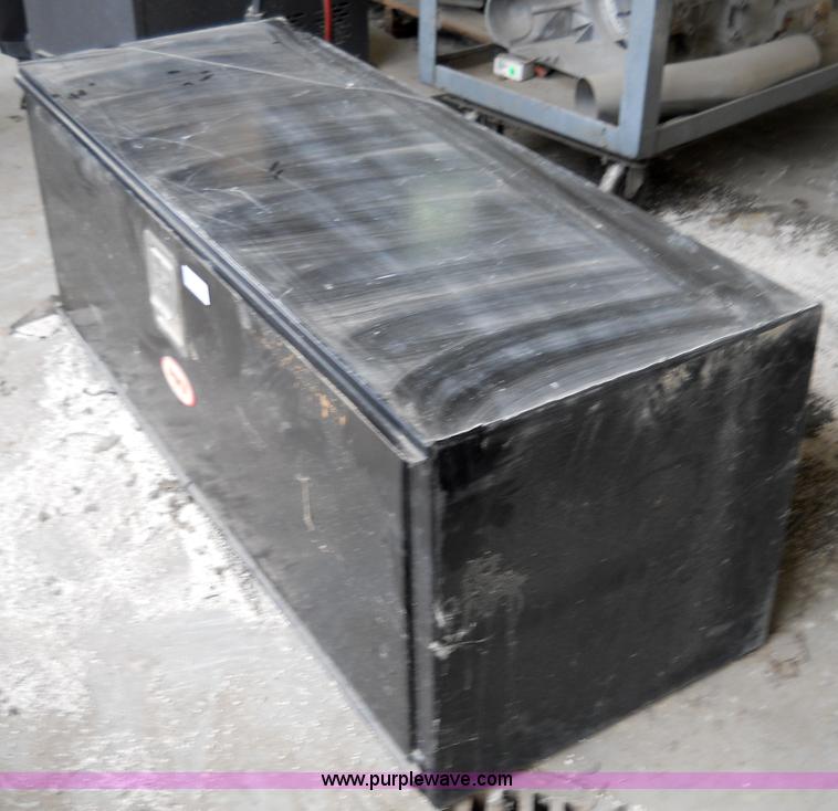 image for item 5046 Black tool box