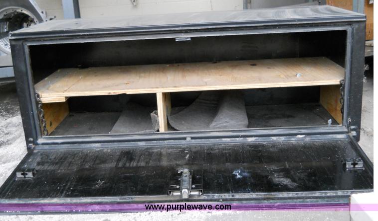 image for item 5046 Black tool box