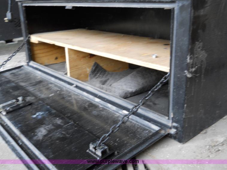 image for item 5046 Black tool box