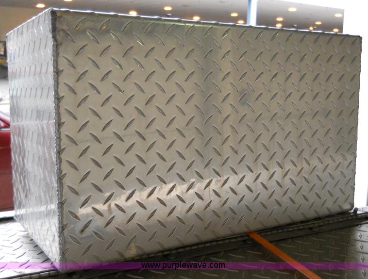 image for item 5047 Watherguard tool box