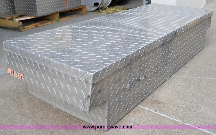 image for item 5055 Delta aluminum truck box