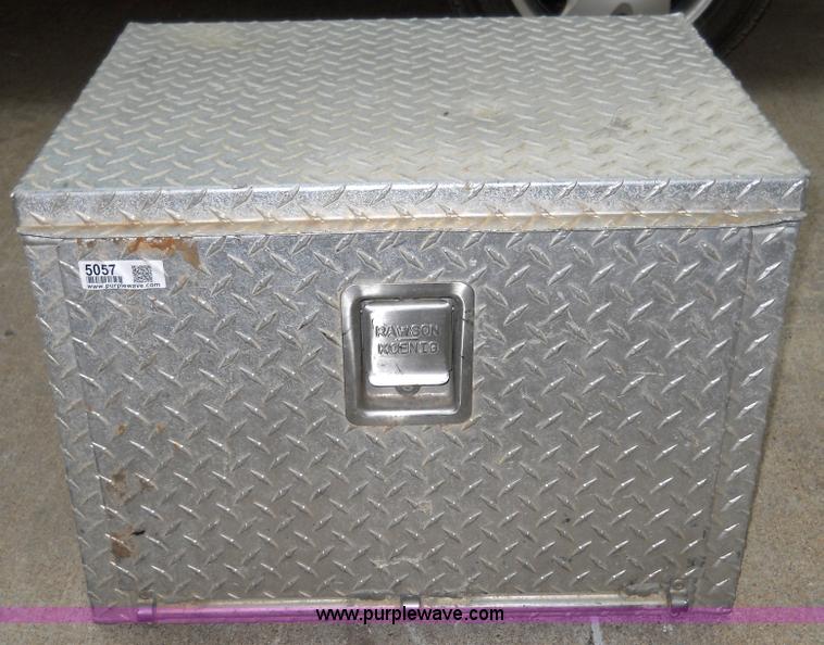 image for item 5057 Aluminum box
