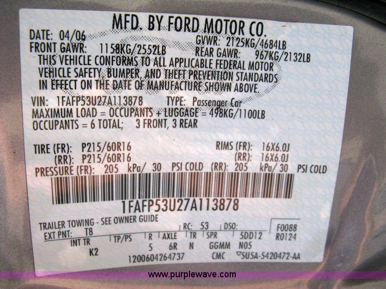image for item 5115 2007 Ford Taurus SE