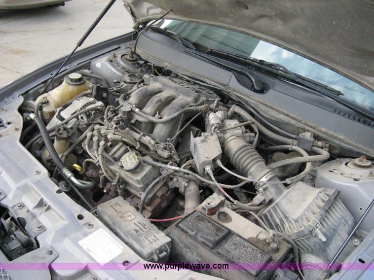 image for item 5115 2007 Ford Taurus SE