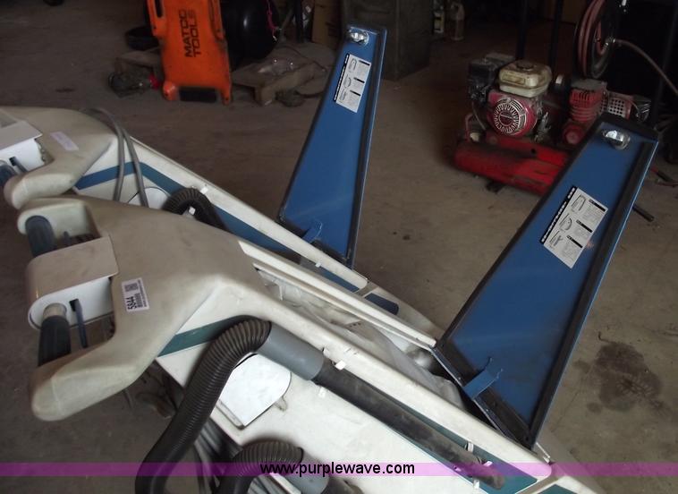 image for item 5844 (2) Kent commercial vacuums