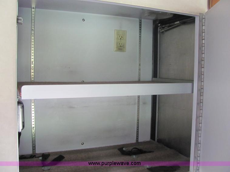 image for item 6840 1988 Ford Econoline E350XL ambulance