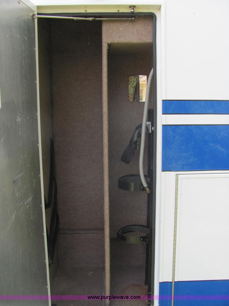 image for item 6840 1988 Ford Econoline E350XL ambulance