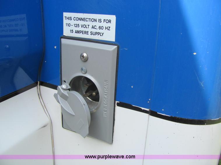 image for item 6840 1988 Ford Econoline E350XL ambulance