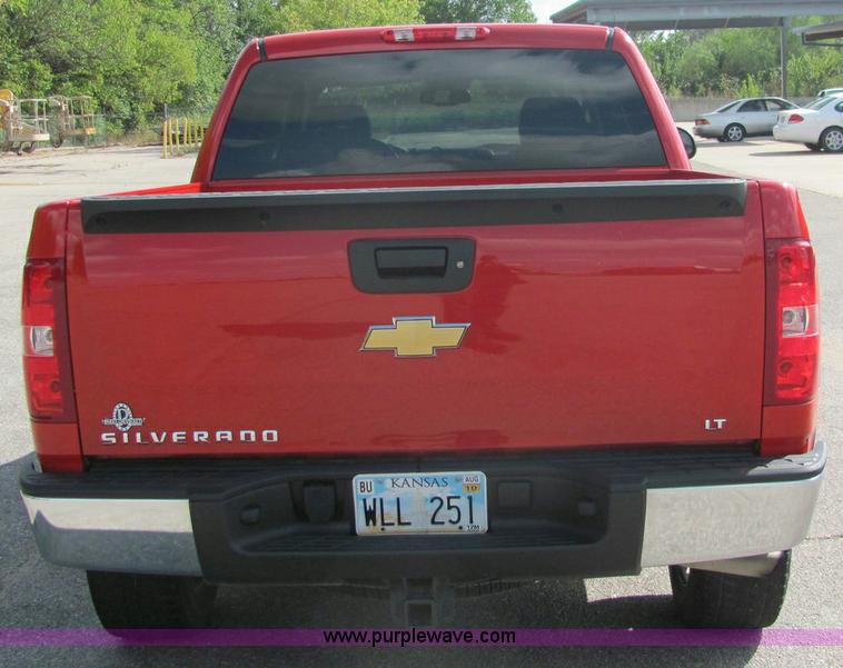 image for item 6984 2008 Chevrolet Silverado 1500LT pickup truck