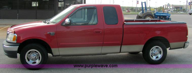 image for item 6985 1999 Ford F150 pickup truck