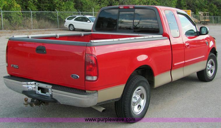 image for item 6985 1999 Ford F150 pickup truck