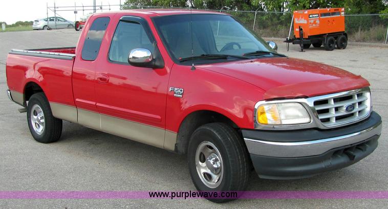 image for item 6985 1999 Ford F150 pickup truck