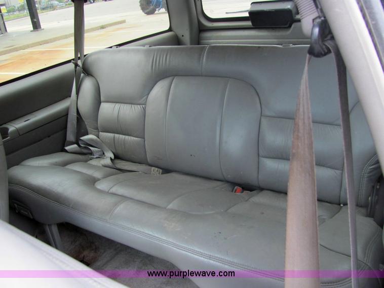 image for item 6986 1996 Chevrolet Tahoe K1500 LT