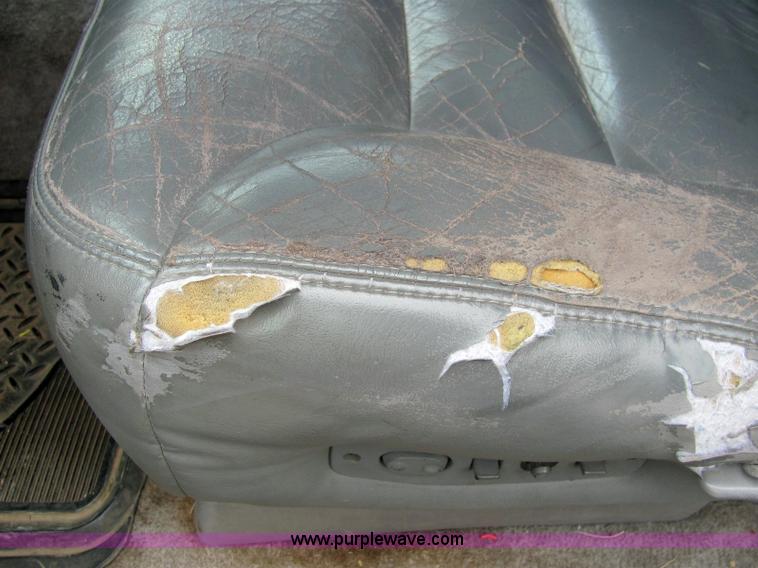 image for item 6986 1996 Chevrolet Tahoe K1500 LT