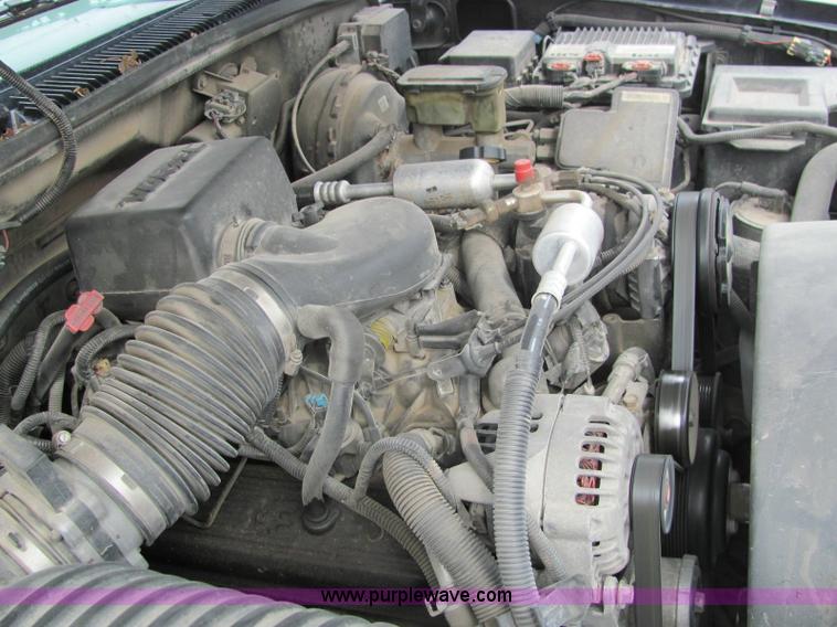 image for item 6986 1996 Chevrolet Tahoe K1500 LT