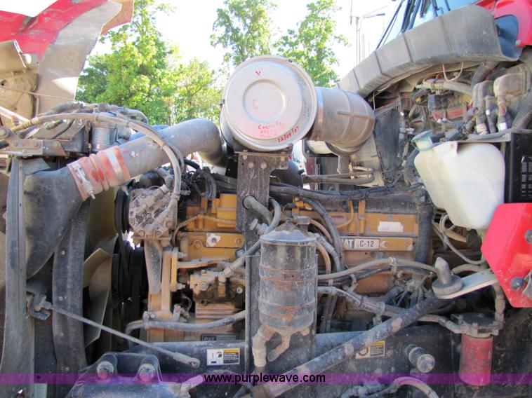 image for item 4648 2000 Kenworth Construct T800 semi truck