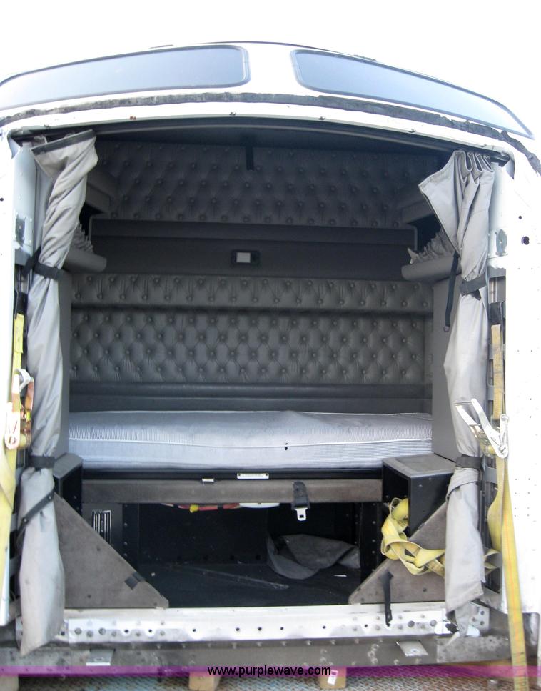 image for item 5571 2005 Kenworth 60" Aerocab sleeper