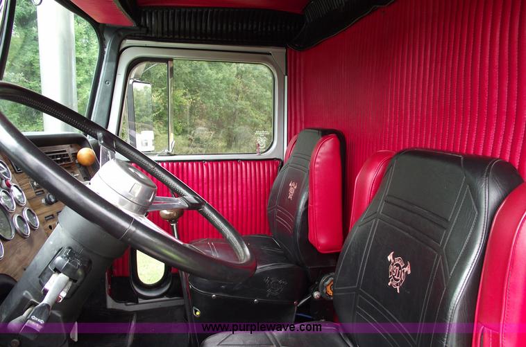 image for item 5788 1979 Western Star heavy service crane truck