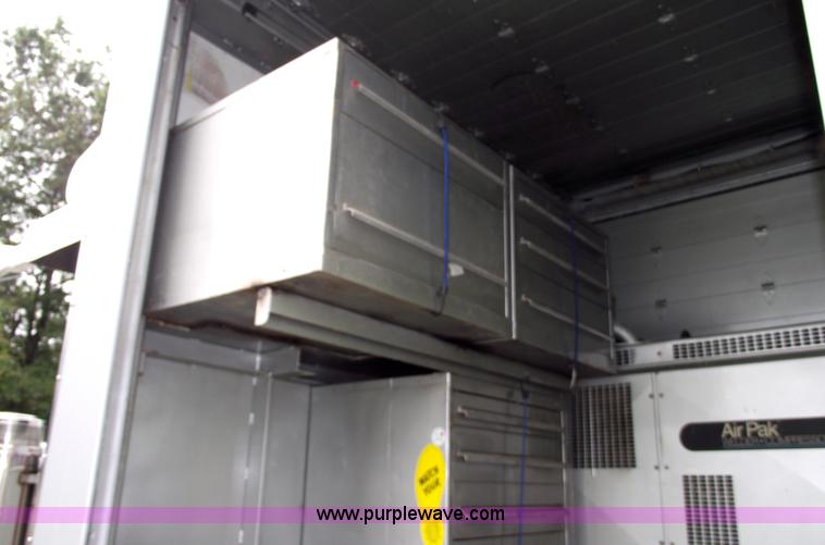 image for item 5788 1979 Western Star heavy service crane truck