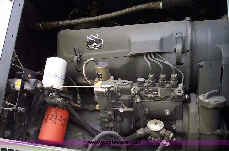 image for item 5788 1979 Western Star heavy service crane truck