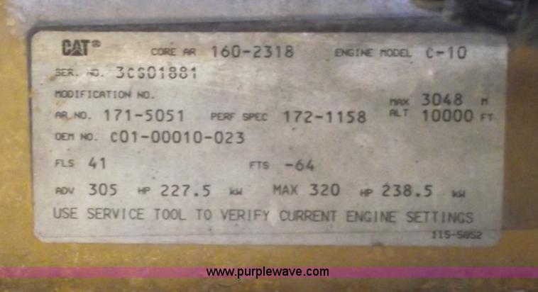 image for item 5846 1999 Sterling A9513 semi truck