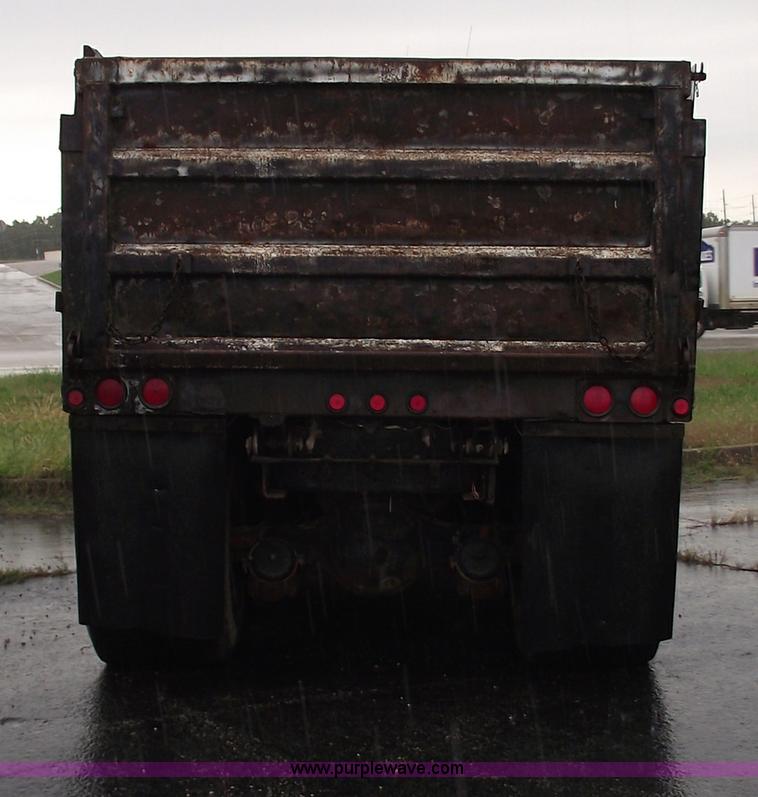 image for item 5853 1980 Ford F8000 dump truck