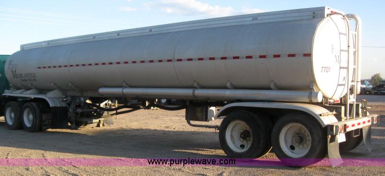 image for item 6160 1977 Trailmobile aluminum tanker trailer