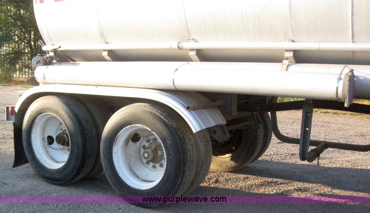 image for item 6160 1977 Trailmobile aluminum tanker trailer