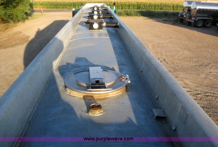 image for item 6160 1977 Trailmobile aluminum tanker trailer