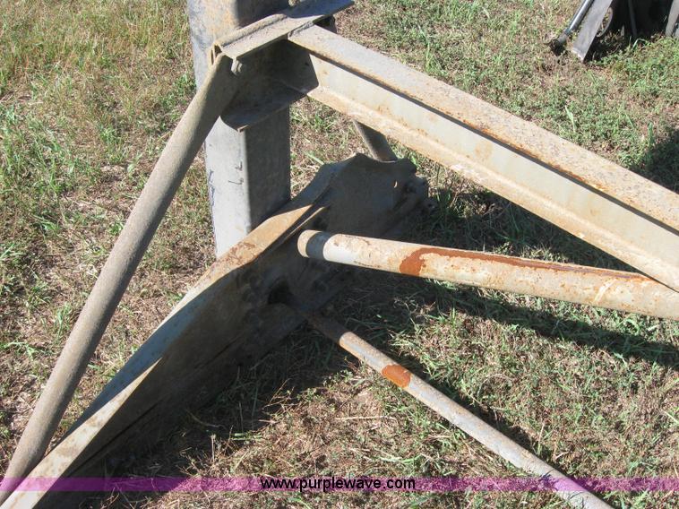 image for item 2275 Holland semi trailer landing gear