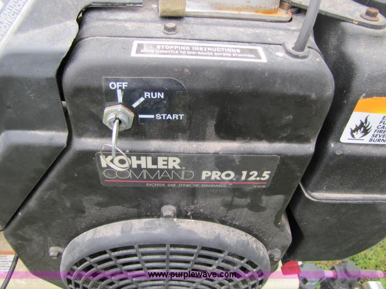 image for item 2297 Ingersoll Rand 2475 30 gallon air compressor