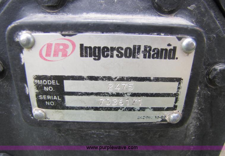 image for item 2297 Ingersoll Rand 2475 30 gallon air compressor