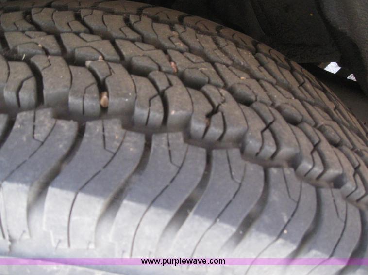 image for item 2978 1993 Isuzu Rodeo