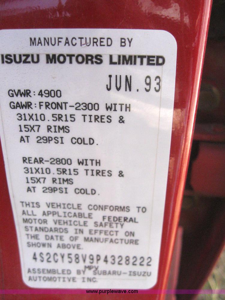 image for item 2978 1993 Isuzu Rodeo