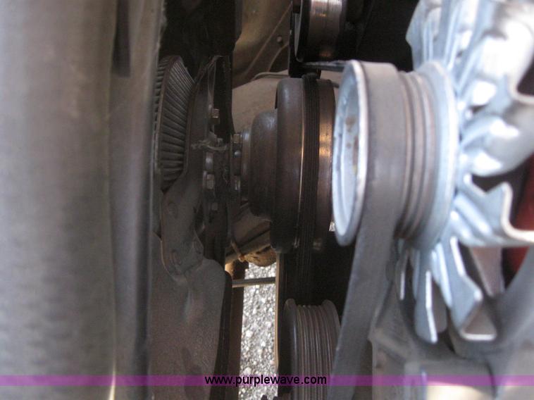 image for item 2993 1994 Chevrolet C1500 pickup truck