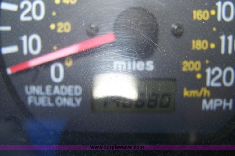 image for item 7303 1997 Mitsubishi Montero Sport LS