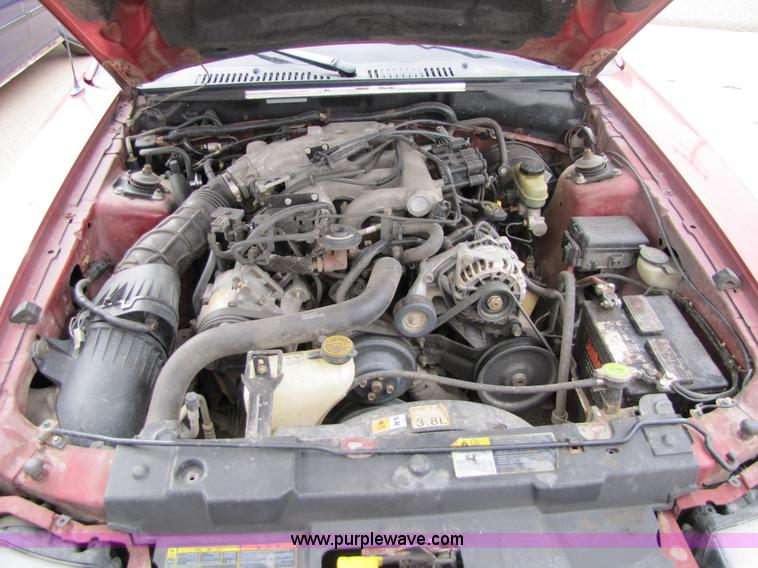 image for item 2396 2002 Ford Mustang