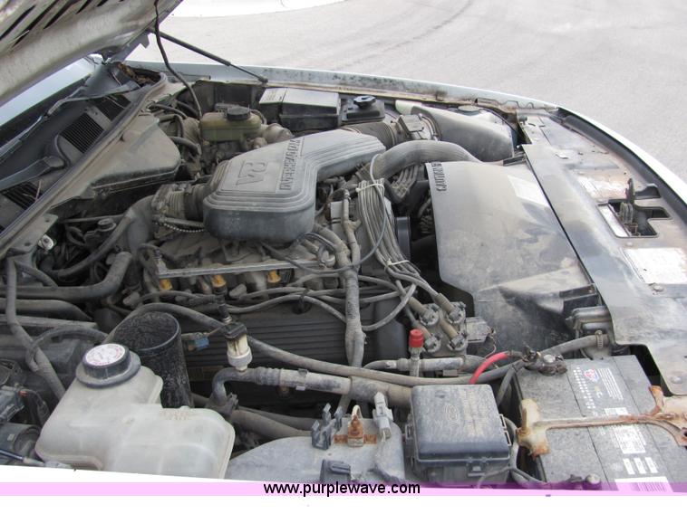 image for item 2414 1993 Ford Crown Victoria Police Interceptor