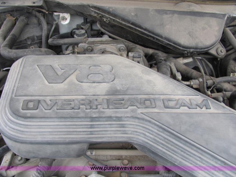 image for item 2414 1993 Ford Crown Victoria Police Interceptor