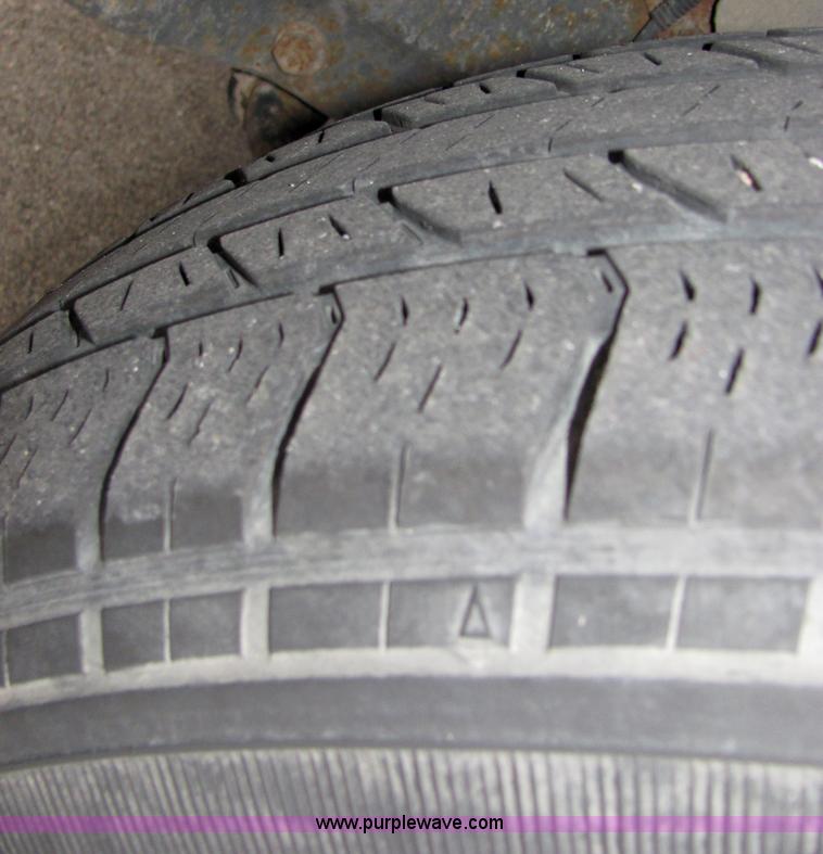 image for item 2414 1993 Ford Crown Victoria Police Interceptor