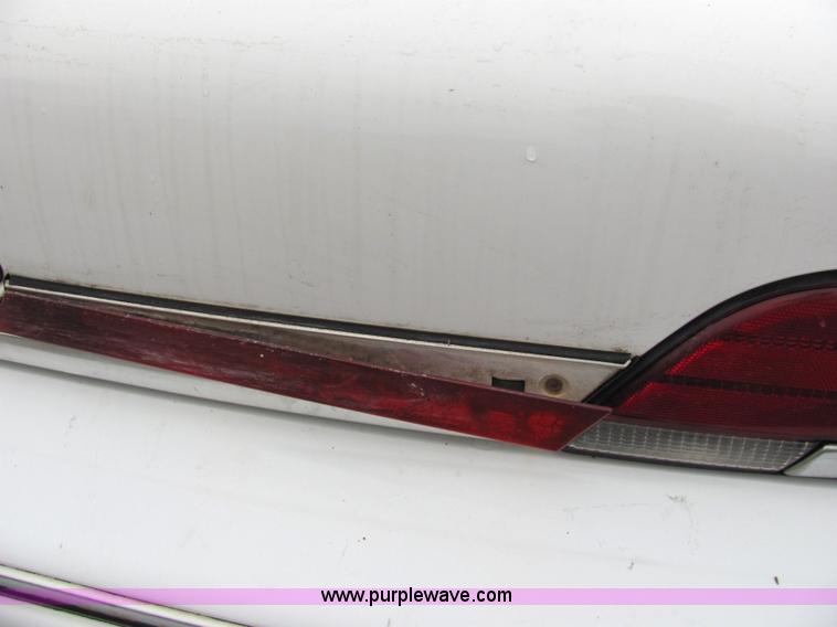 image for item 2414 1993 Ford Crown Victoria Police Interceptor