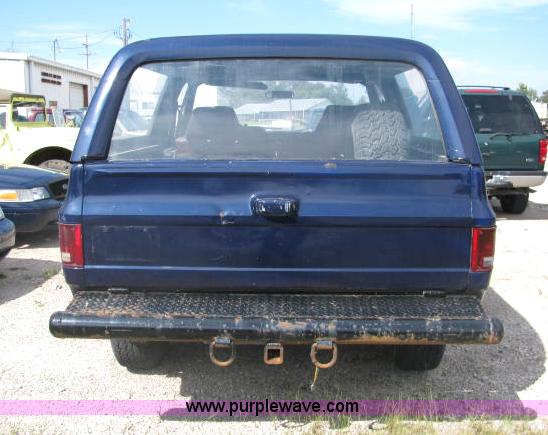 image for item 2579 1985 Chevrolet D10 Military Blazer