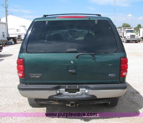 image for item 2586 1999 Ford Expedition